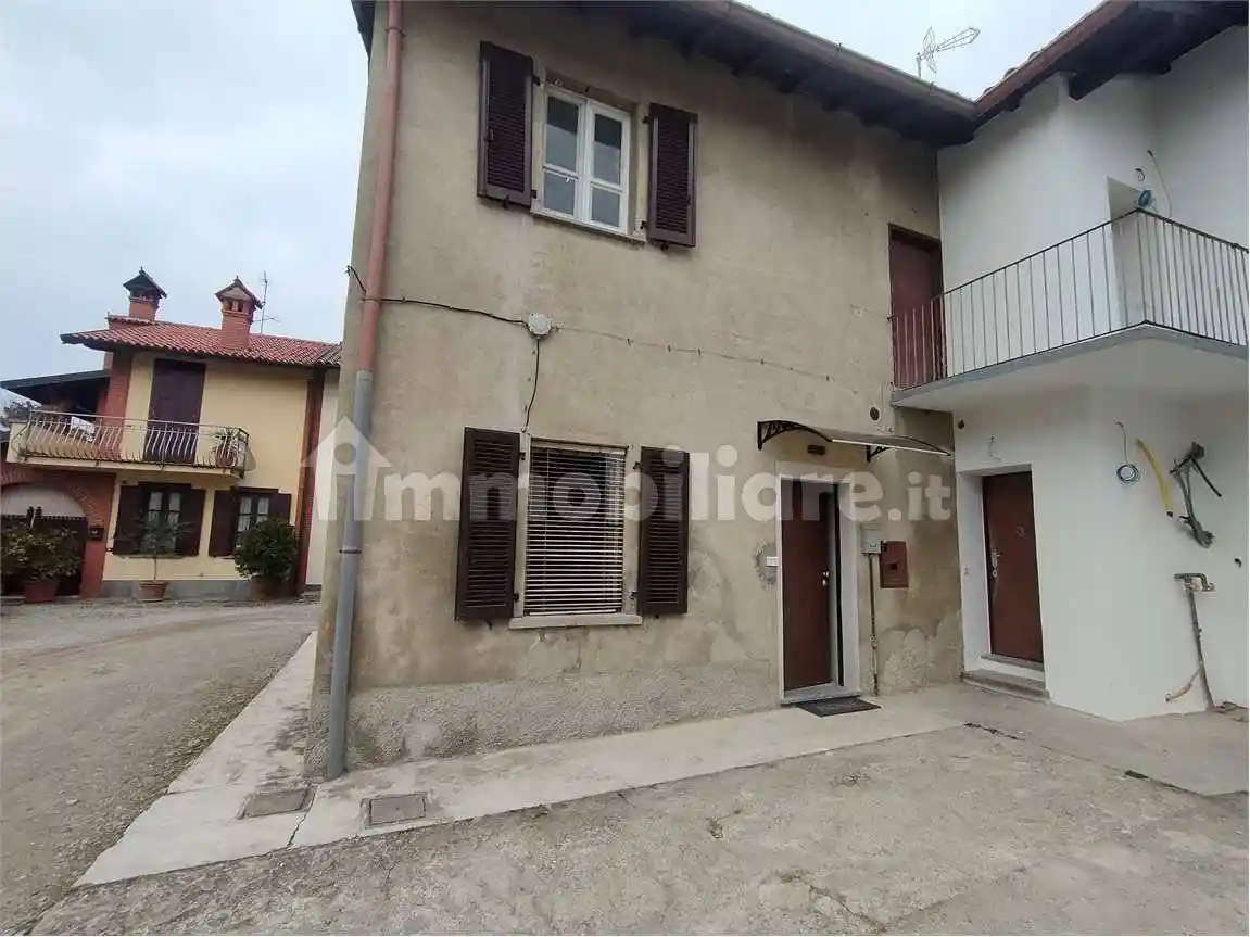 Appartamento in vendita a Besana in Brianza