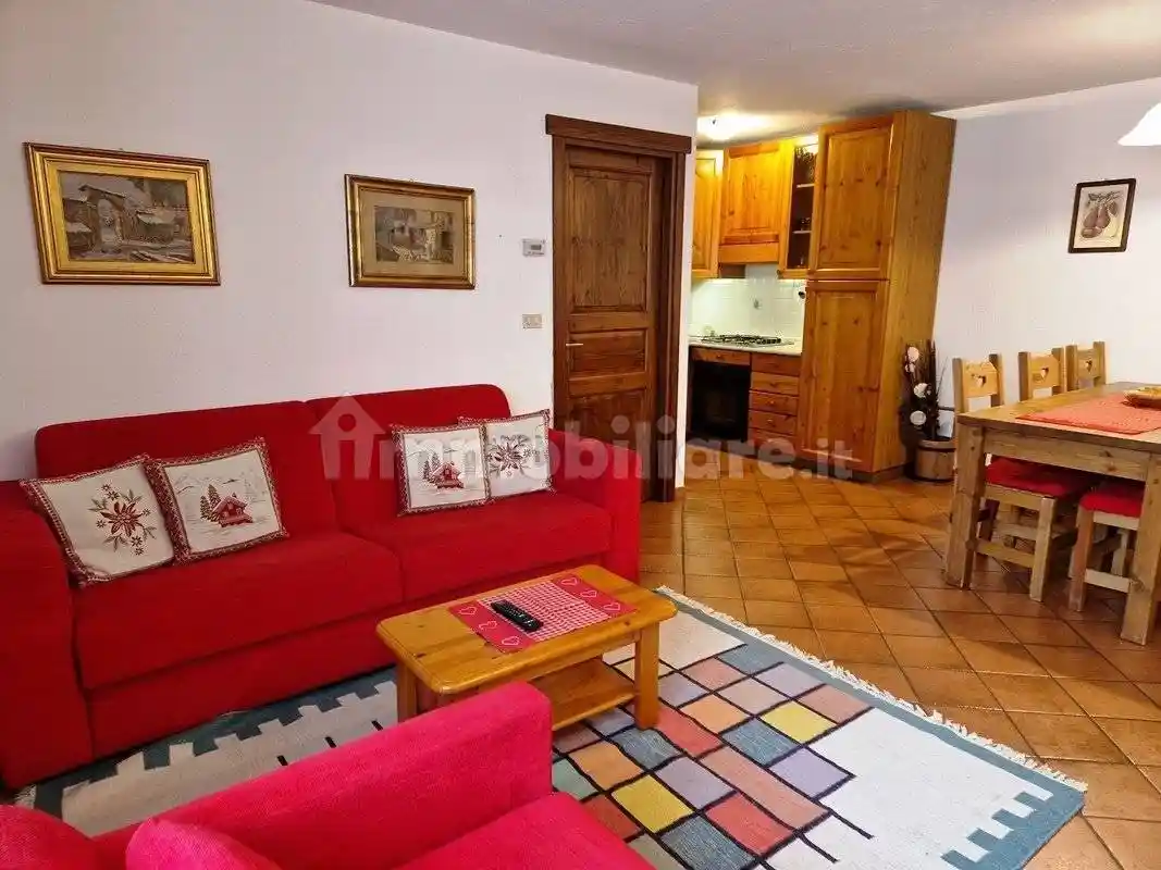 Appartamento in affitto a Courmayeur