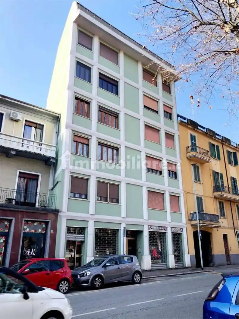 Appartamento in vendita a Novara