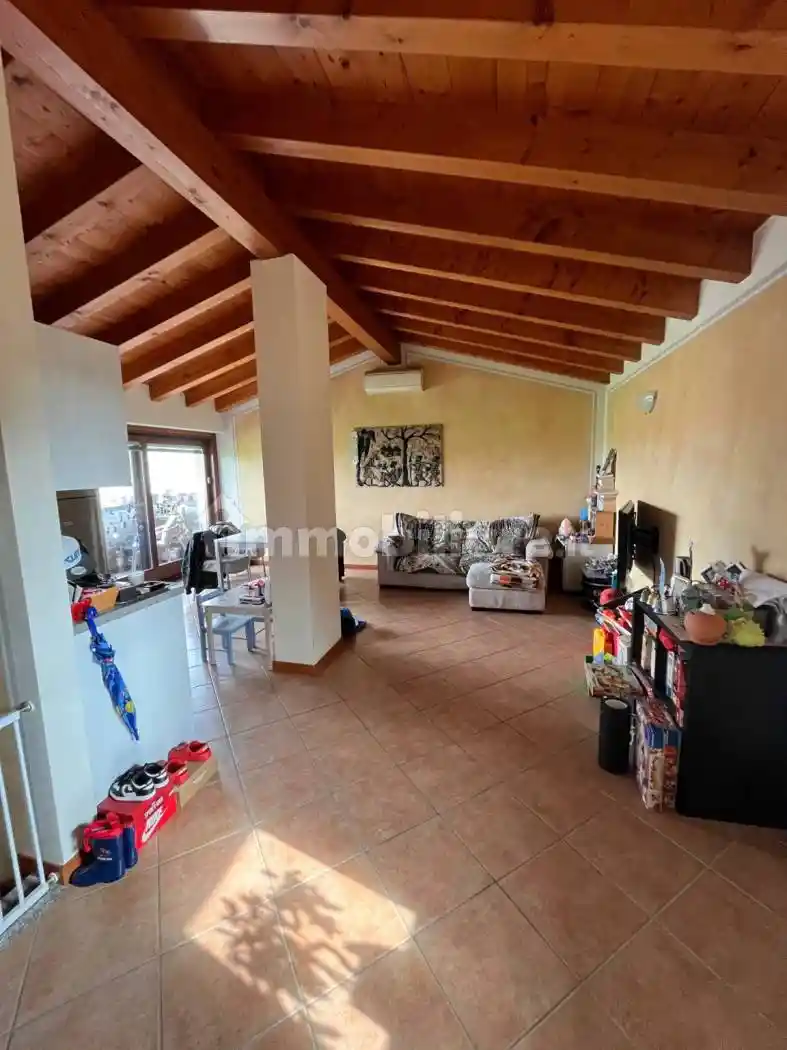 Appartamento in vendita a Lograto