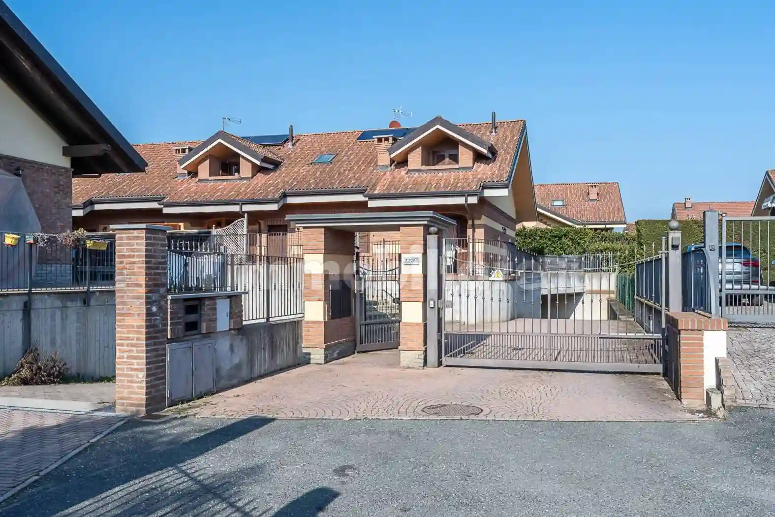 Villetta a schiera - foto 2