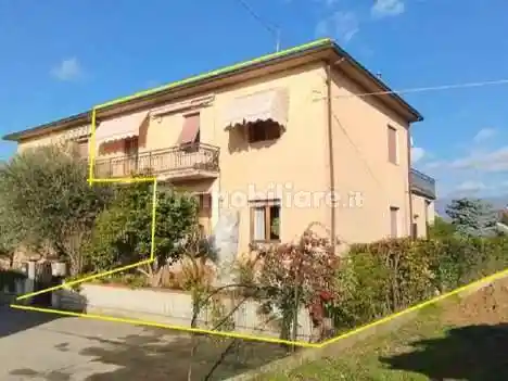 Appartamento in vendita a Montevarchi