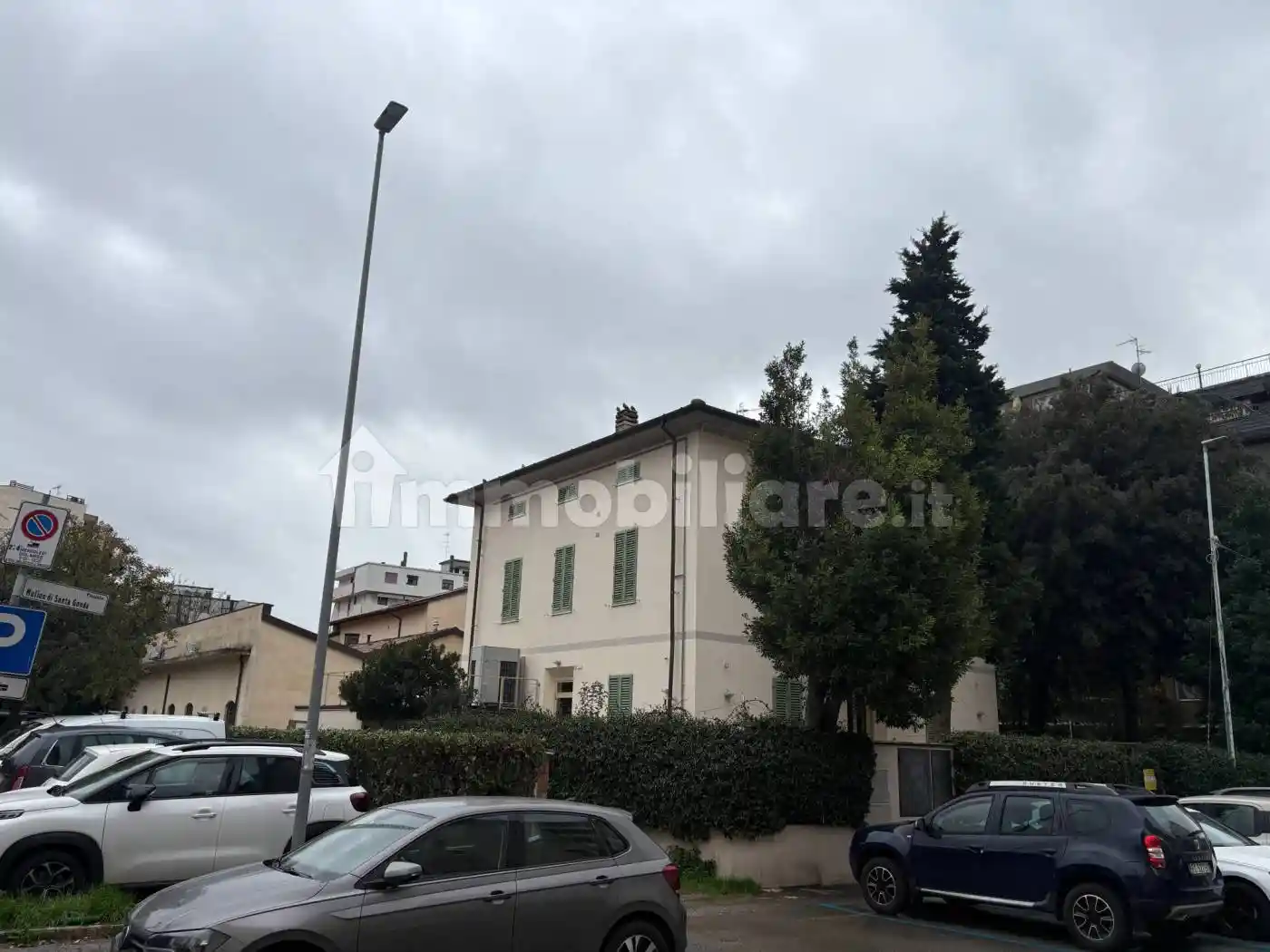 Villa in vendita a Prato