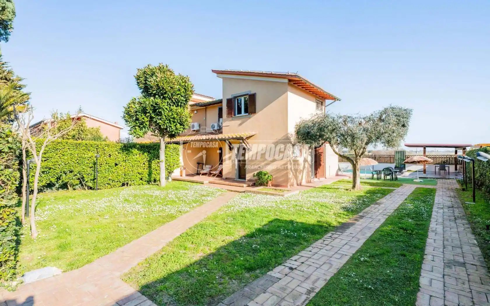 Villa in vendita a Ladispoli