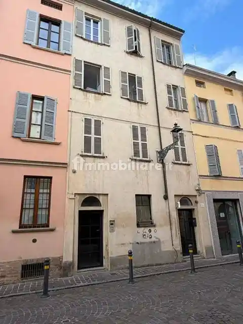 Appartamento in vendita a Parma