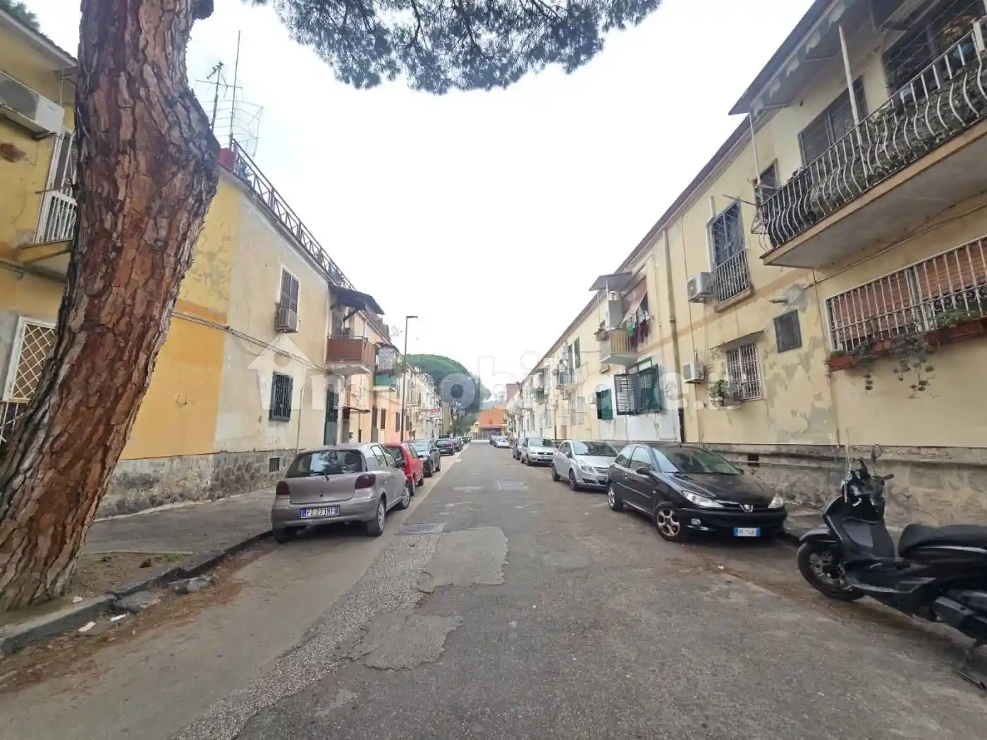 Appartamento in vendita a Napoli