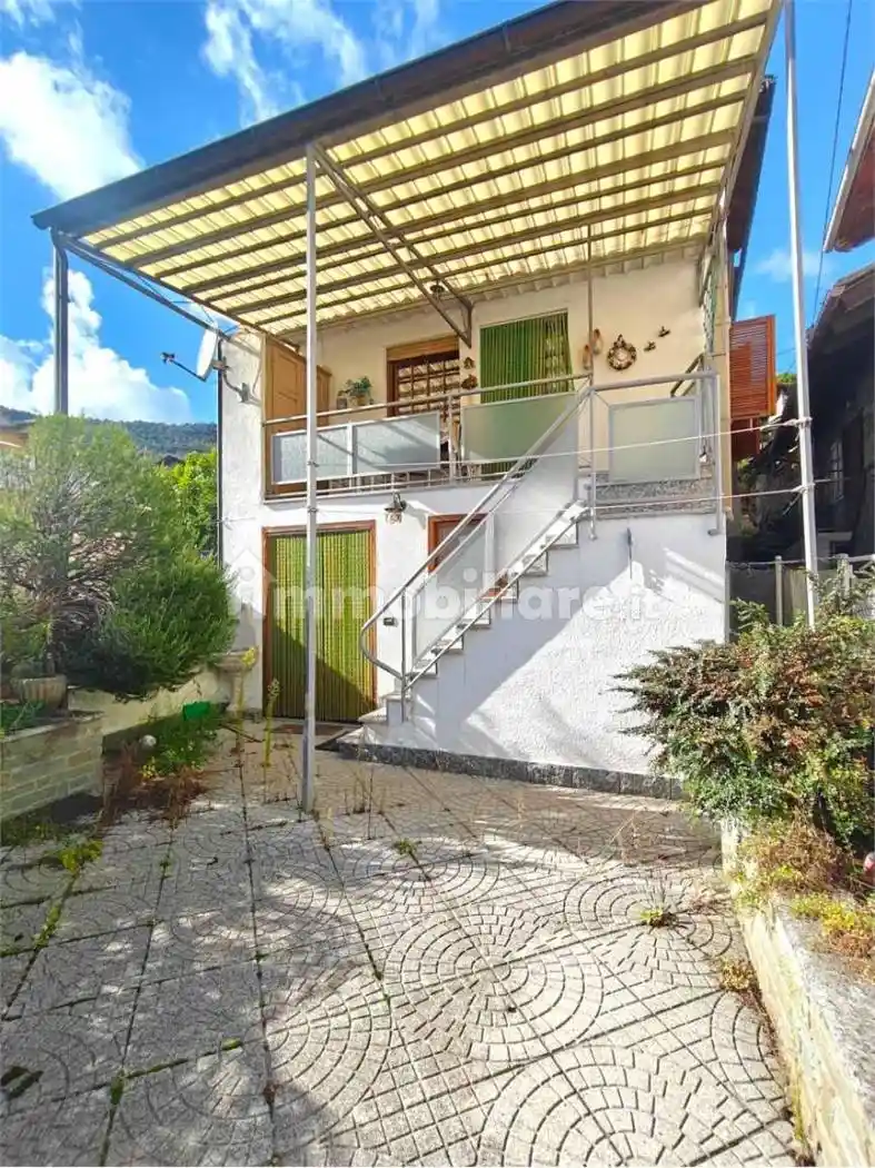 Casa indipendente in vendita a Challand-Saint-Victor