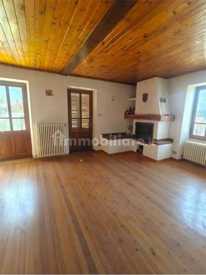 Appartamento in vendita a Challand-Saint-Anselme