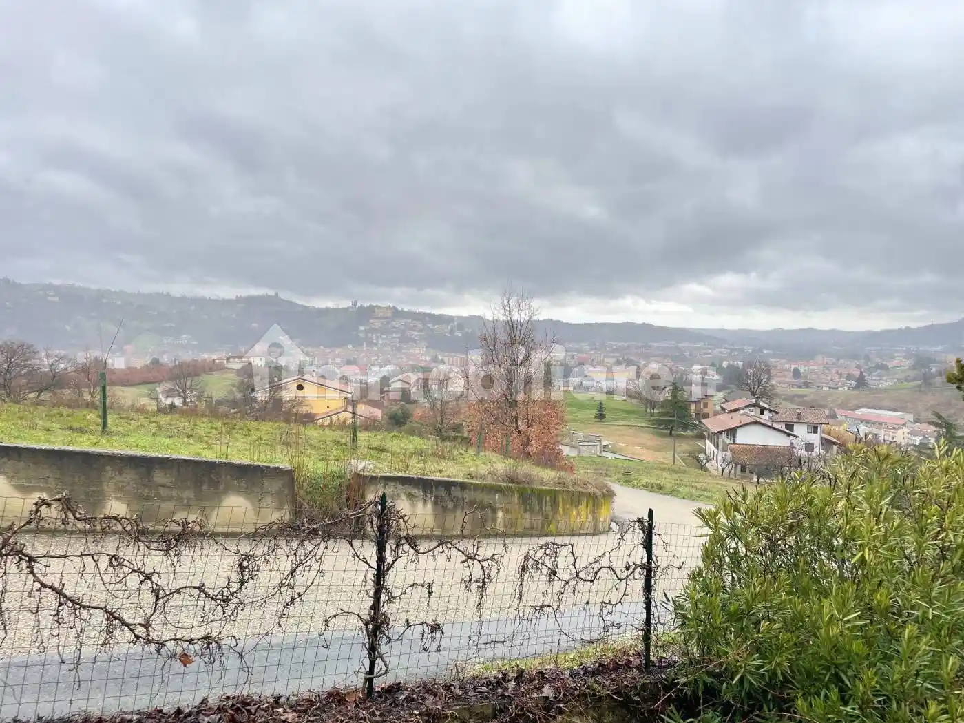 Villa in vendita a Canelli