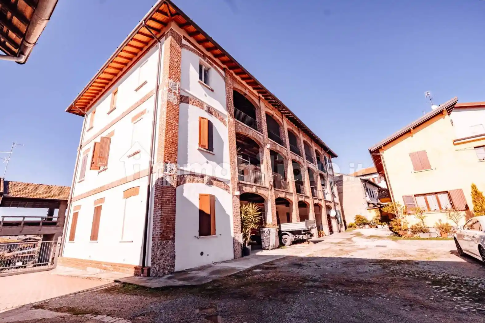 Casa indipendente in vendita a Verderio