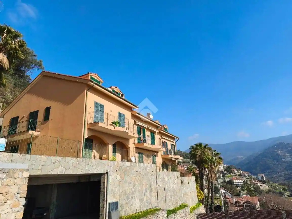 Appartamento in vendita a Vallebona