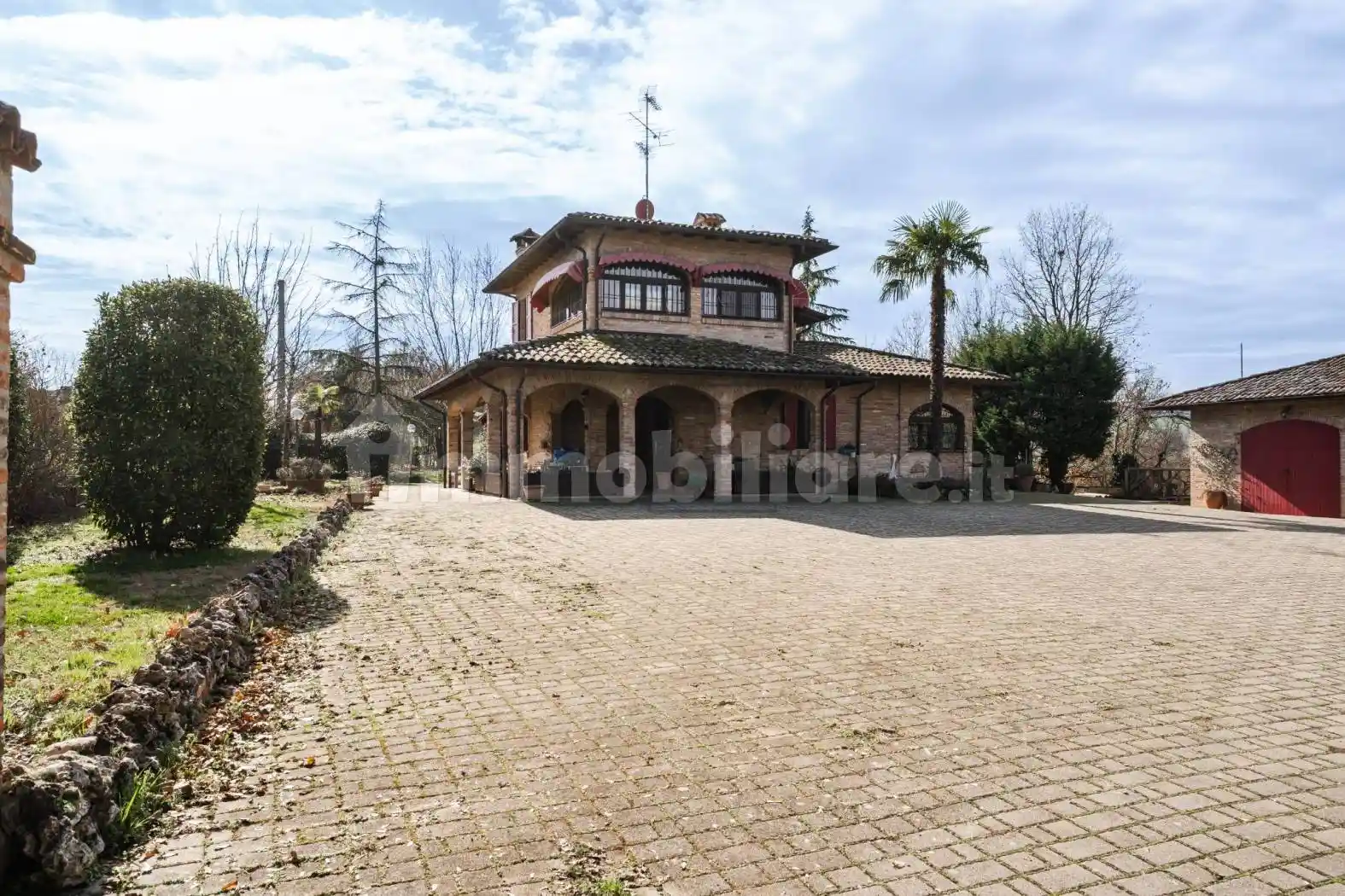 Villa in vendita a Castelvetro di Modena