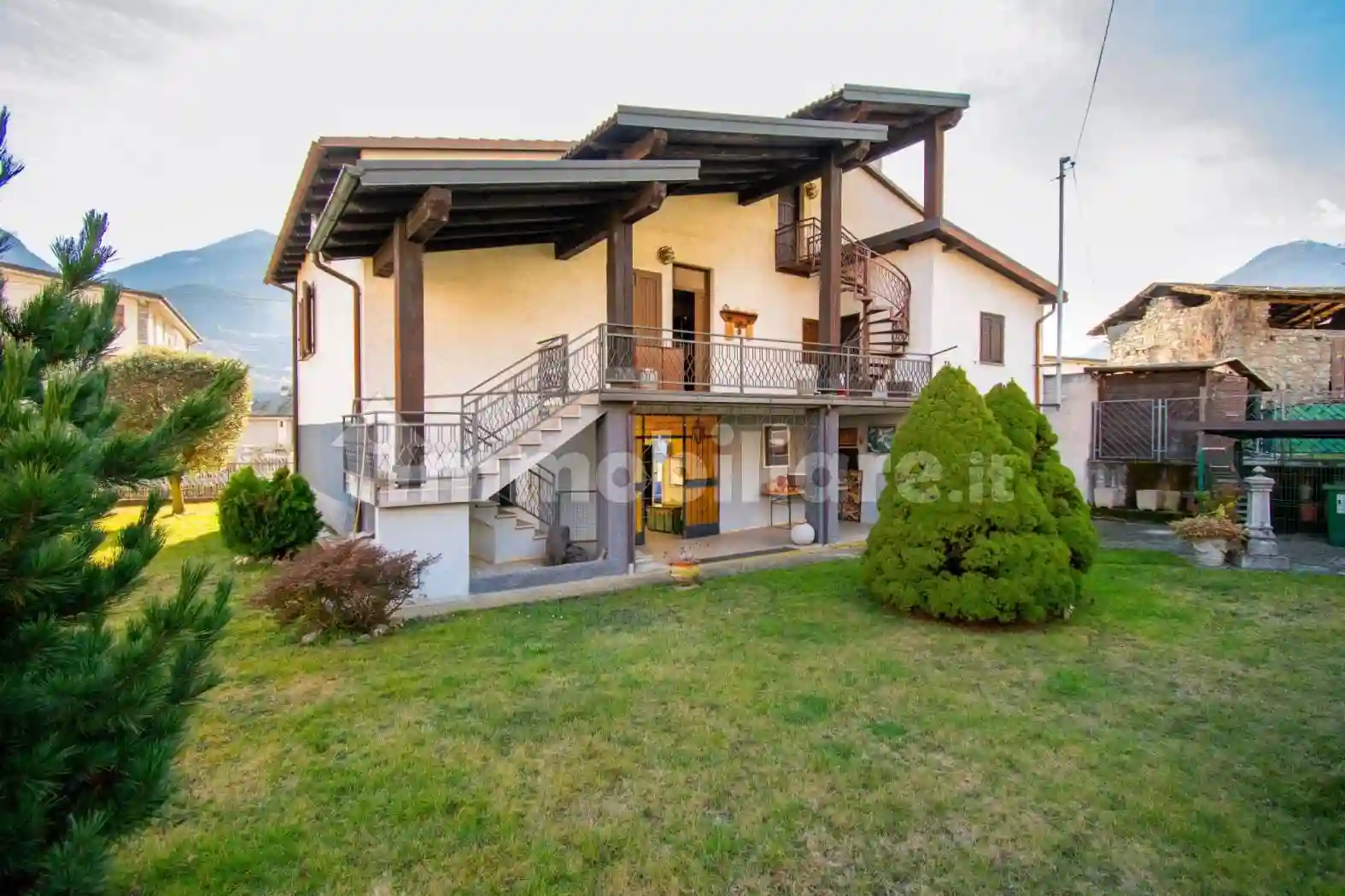 Villa - foto 2