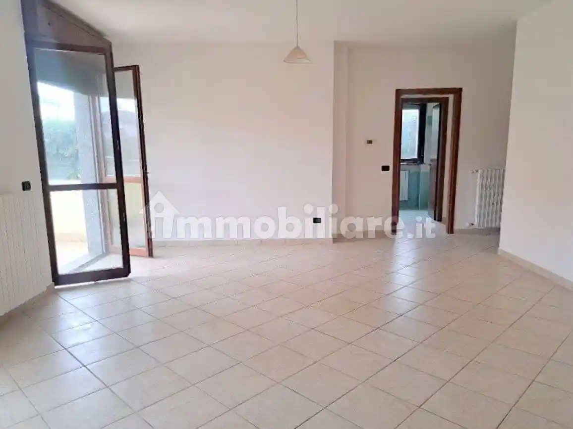 Appartamento in affitto a Castello d'Agogna