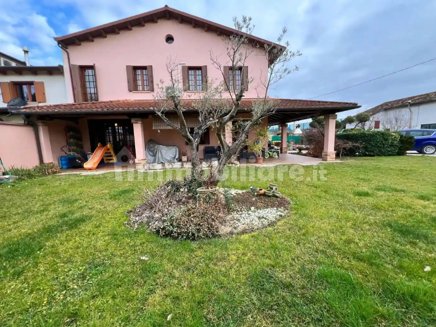 Villetta a schiera - foto 2