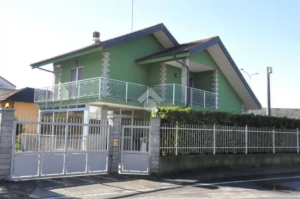 Villa in vendita a Settimo Torinese