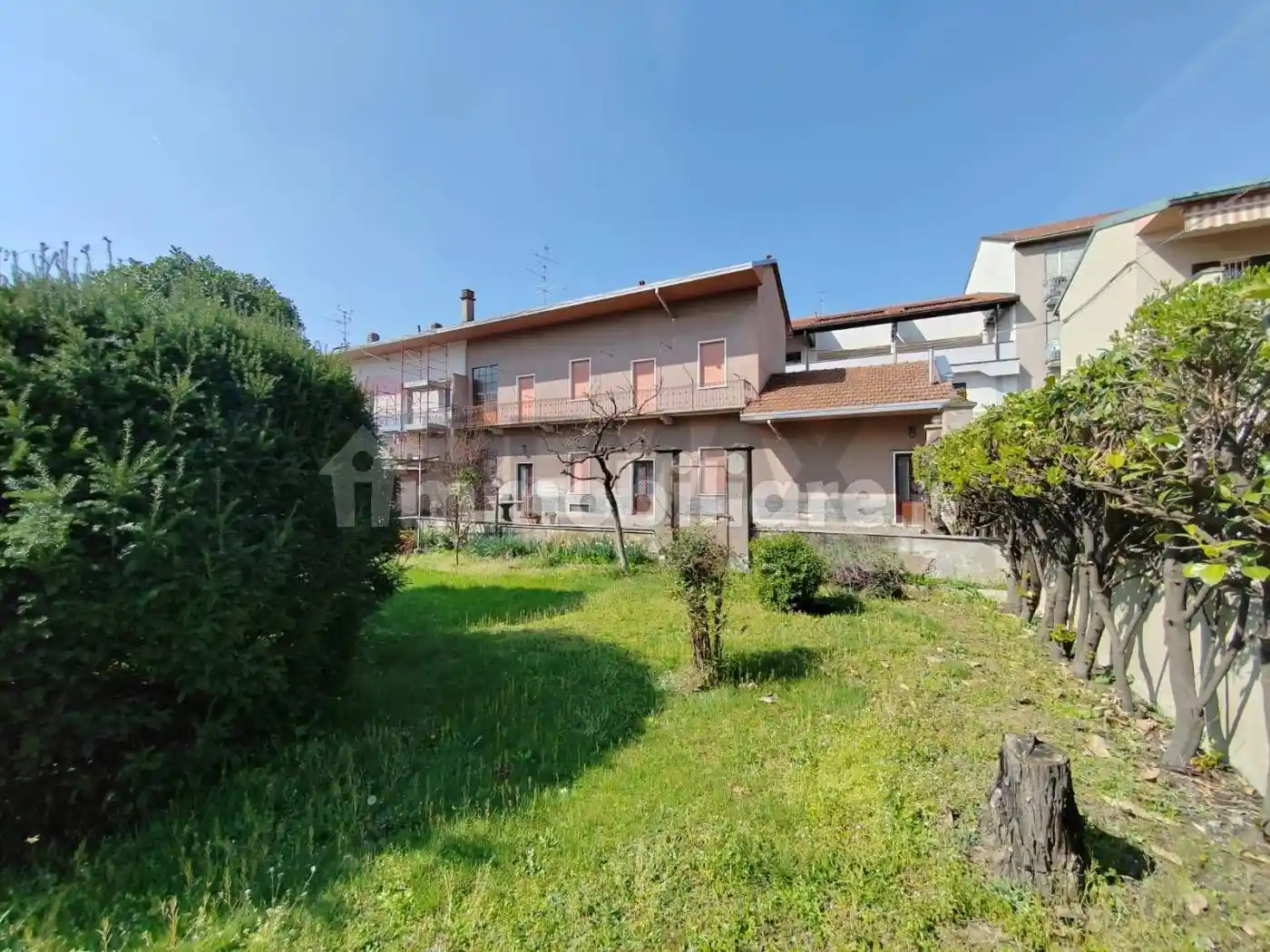 Casa indipendente in vendita a Busto Arsizio