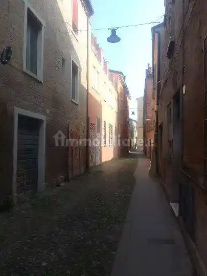 Appartamento in affitto a Ferrara