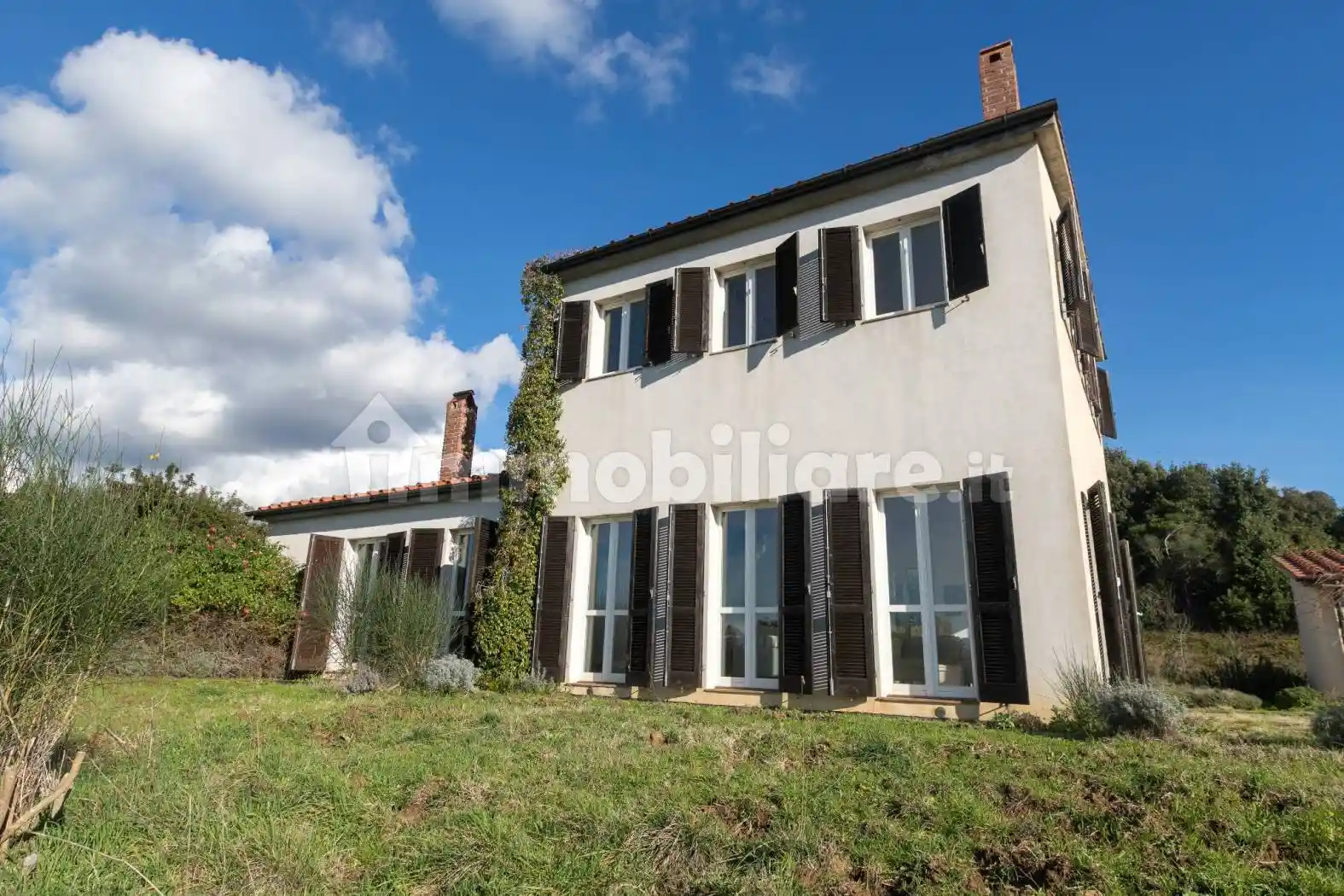 Villa in vendita a Magliano in Toscana