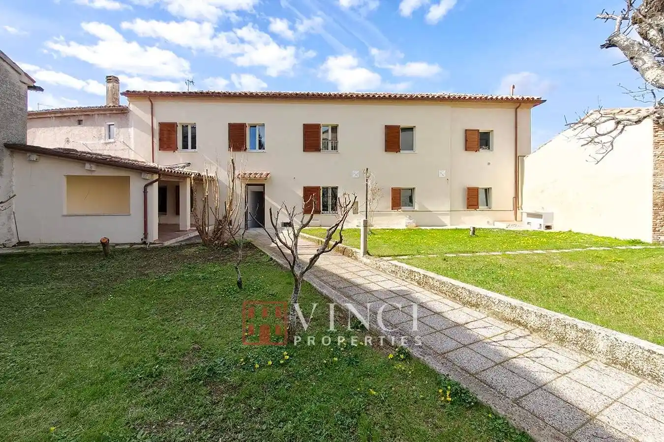 Casa indipendente in vendita a Fabriano