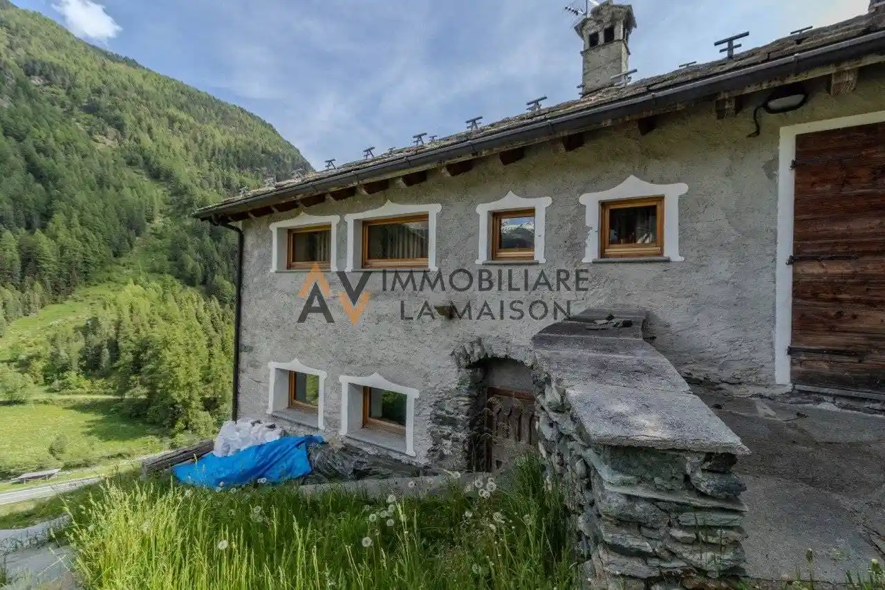 Rustico - Casale in affitto a Ayas