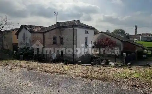 Casa indipendente in vendita a Corana