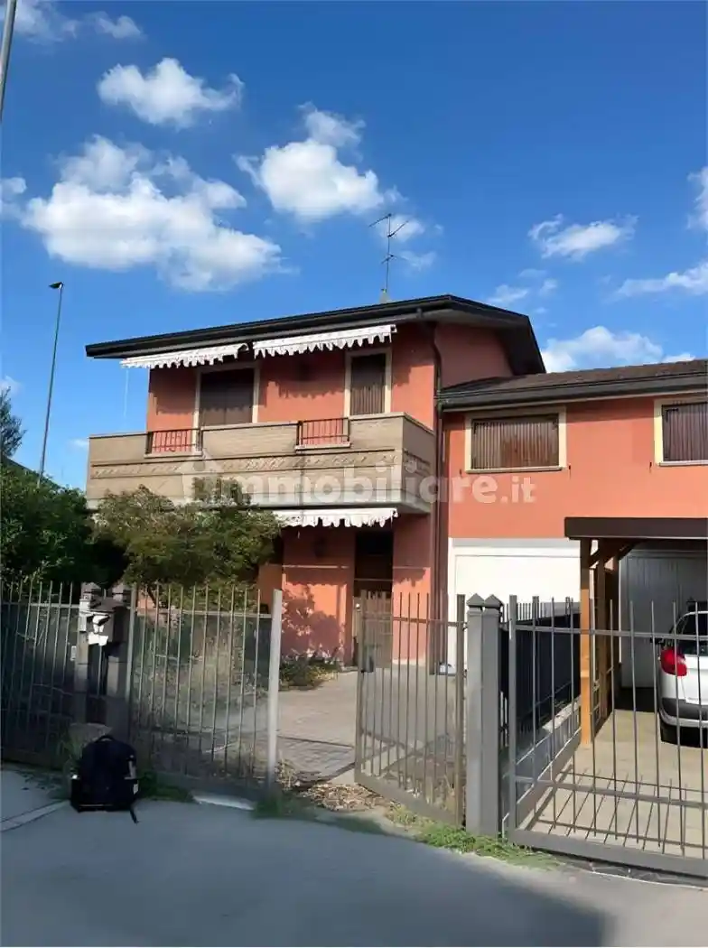 Appartamento in vendita a Massalengo