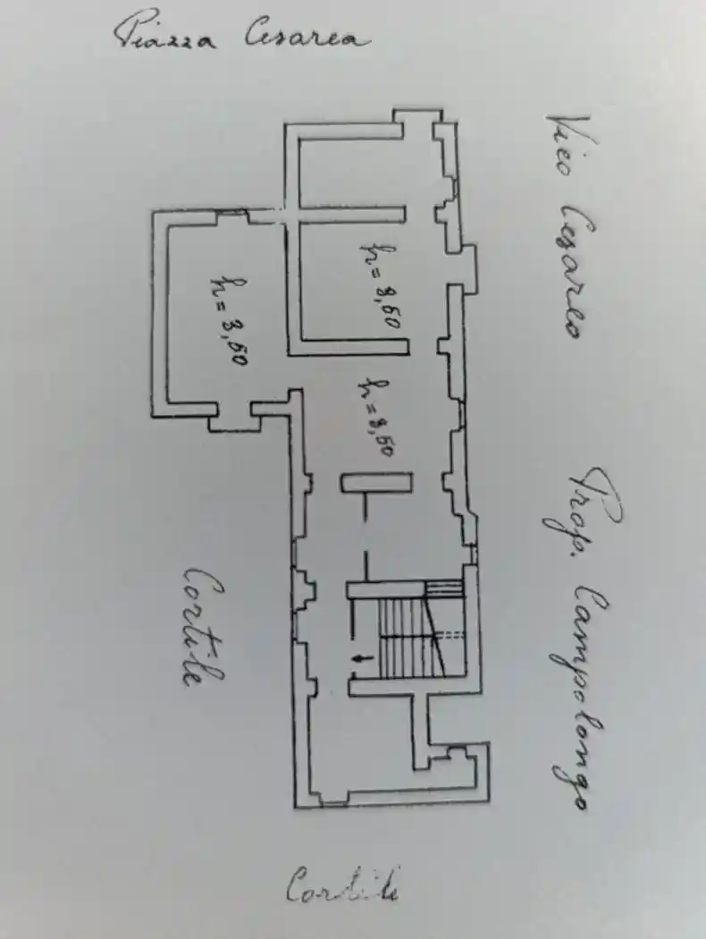 Appartamento in vendita a Napoli