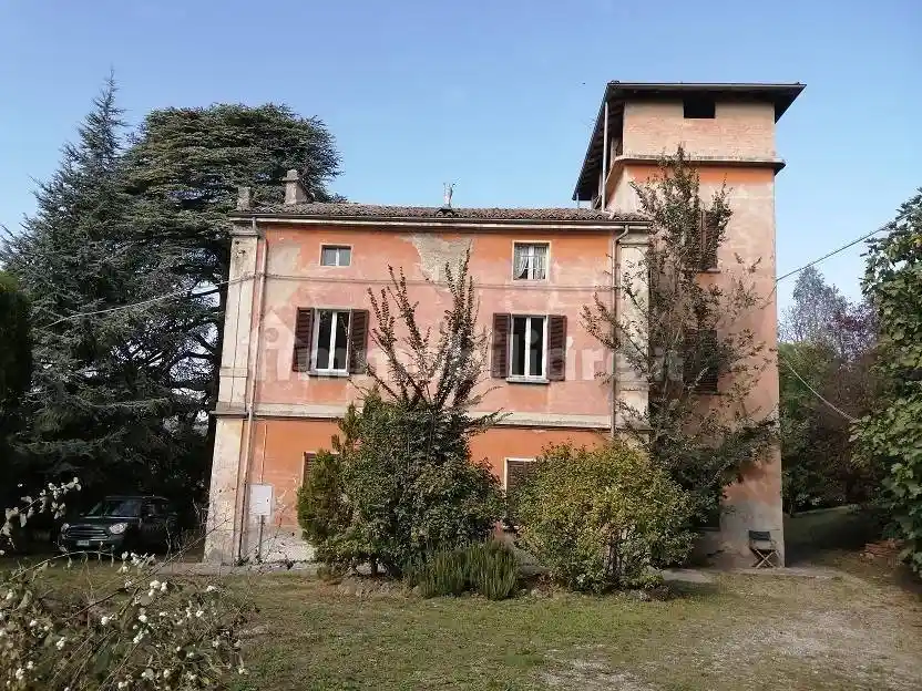 Villa in vendita a Salsomaggiore Terme