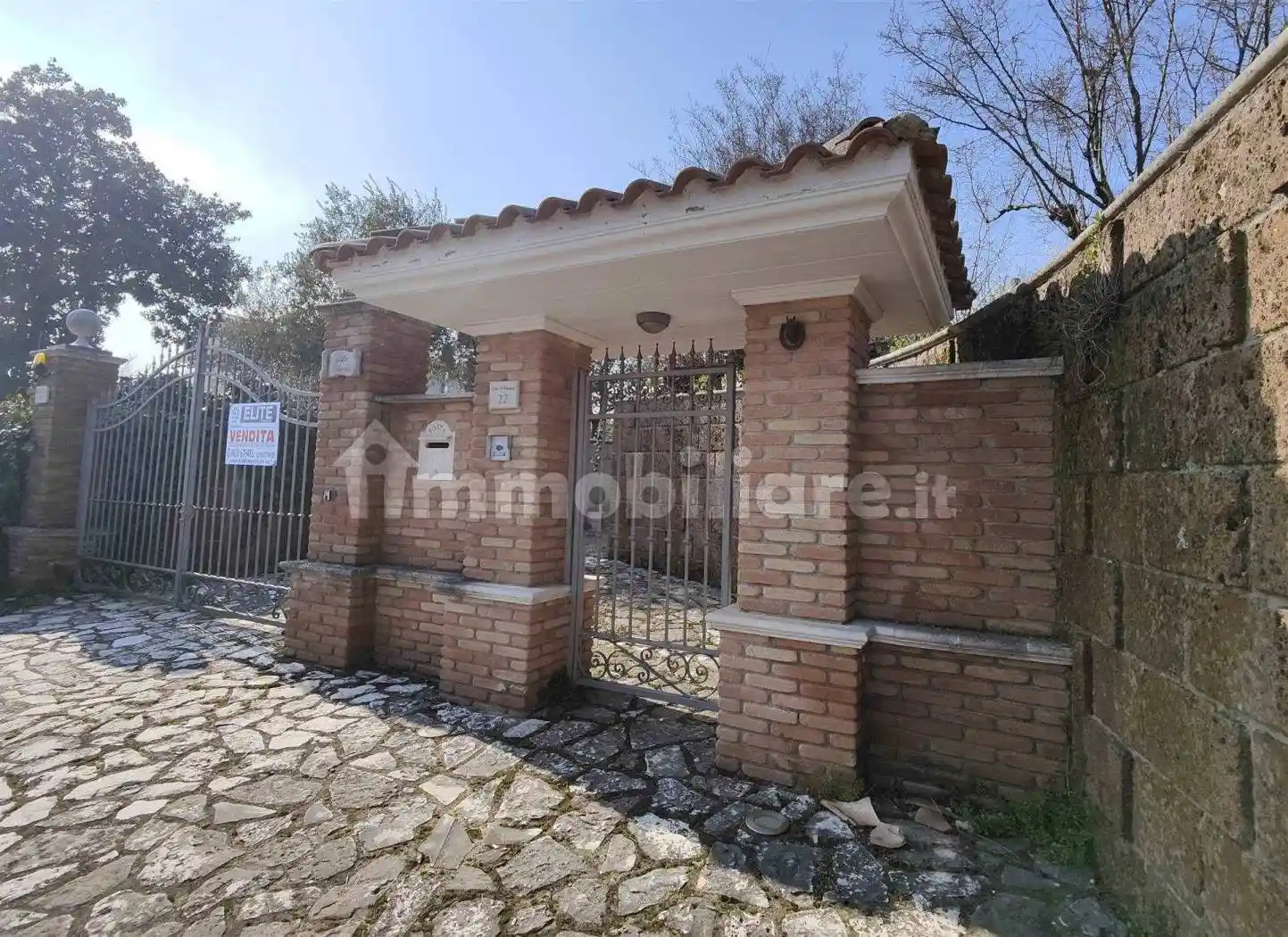 Villa in vendita a Atripalda