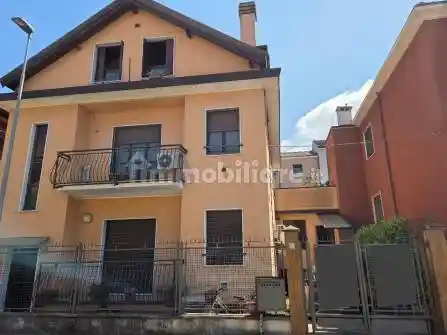 Appartamento in vendita a Rozzano