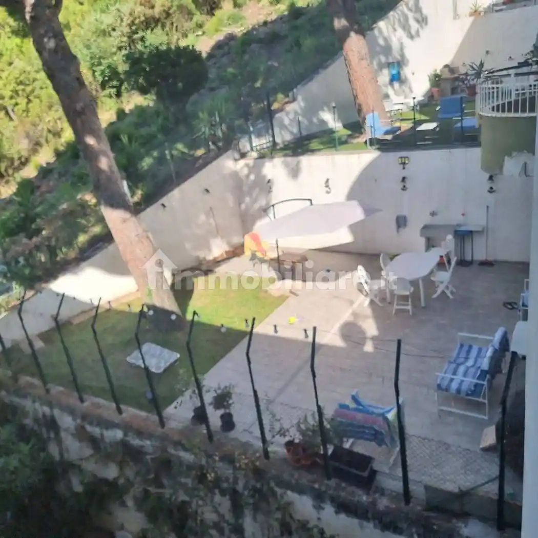 Appartamento in vendita a Varazze