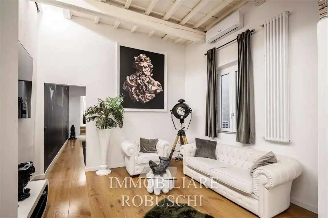 Appartamento in vendita a Firenze