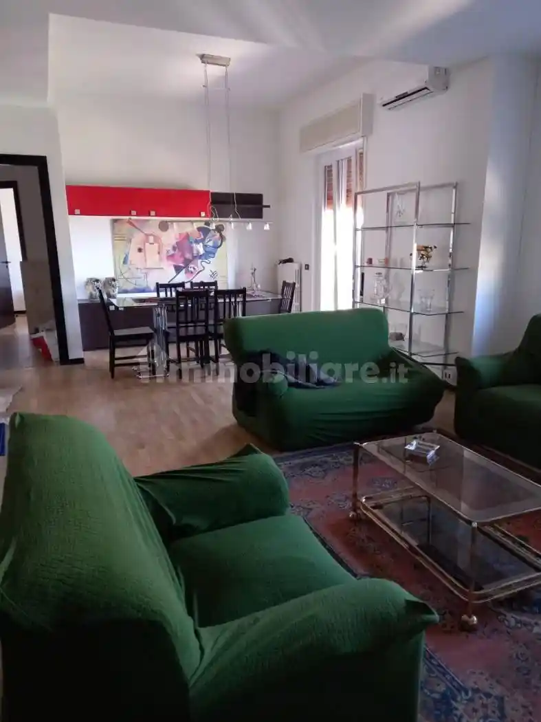 Appartamento in vendita a Palermo