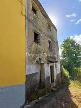 Appartamento in vendita a Riccò del Golfo di Spezia