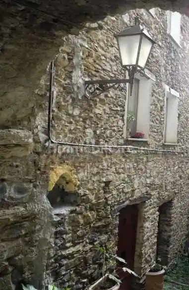 Appartamento in vendita a Cosio d'Arroscia