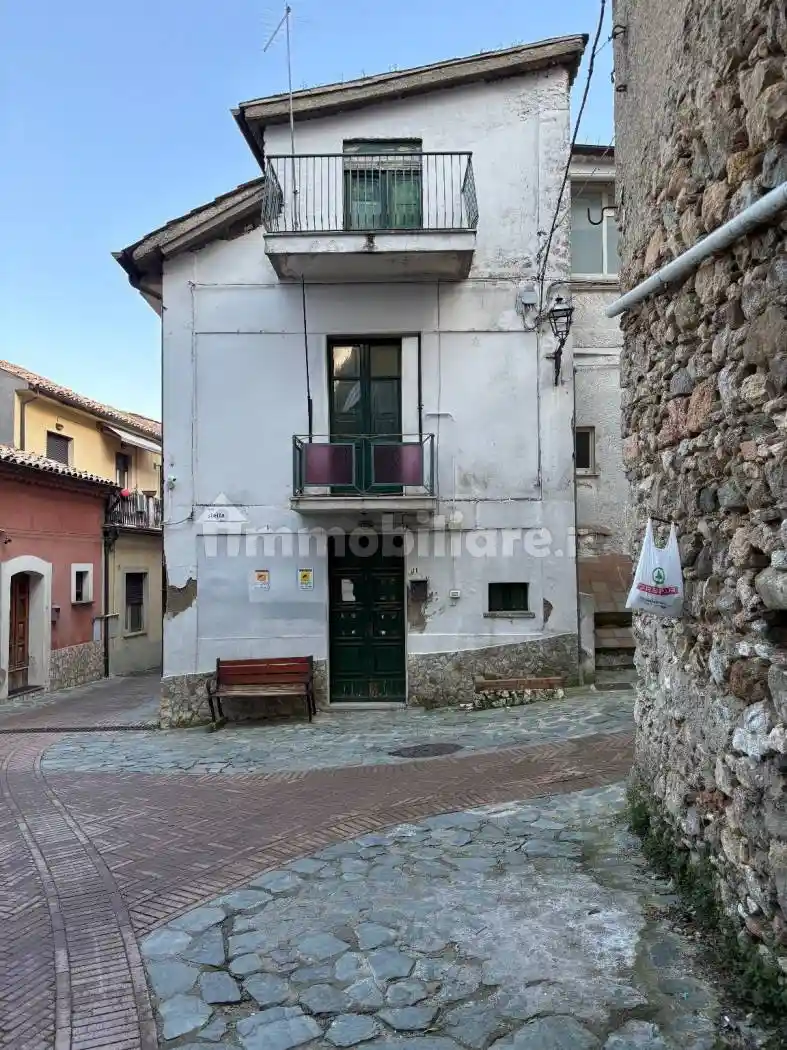 Casa indipendente in vendita a Cerisano