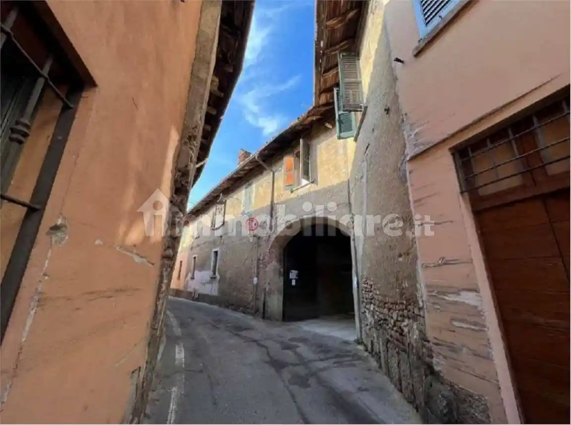 Appartamento in vendita a Vaprio d'Adda