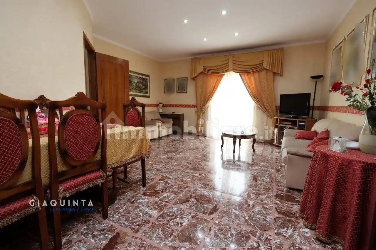 Appartamento in vendita a Palagonia