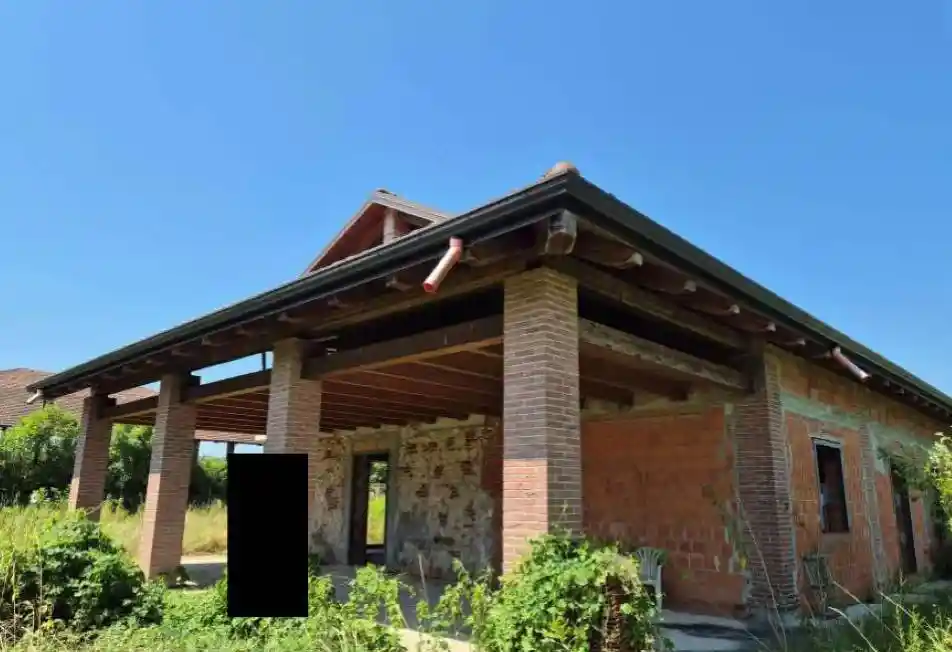 Palazzo - Stabile in vendita a Rivarolo Canavese