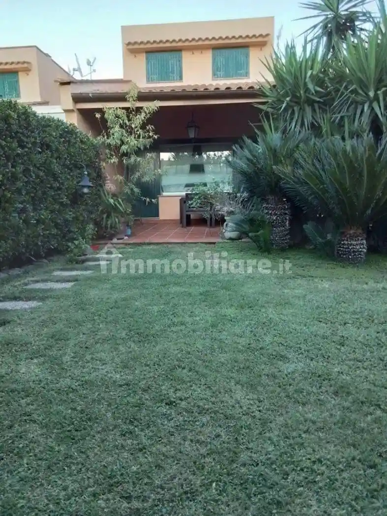 Villetta a schiera in vendita a Montalto di Castro