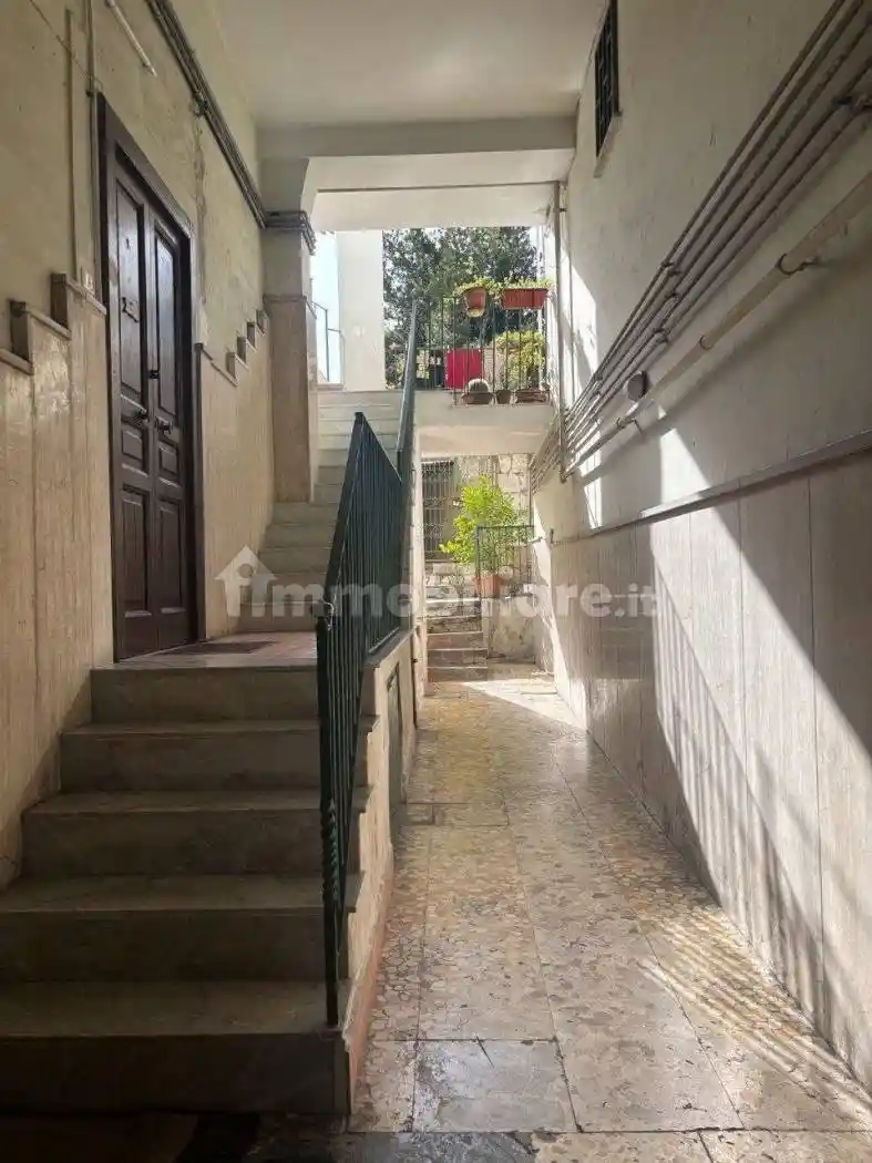 Appartamento in vendita a Napoli