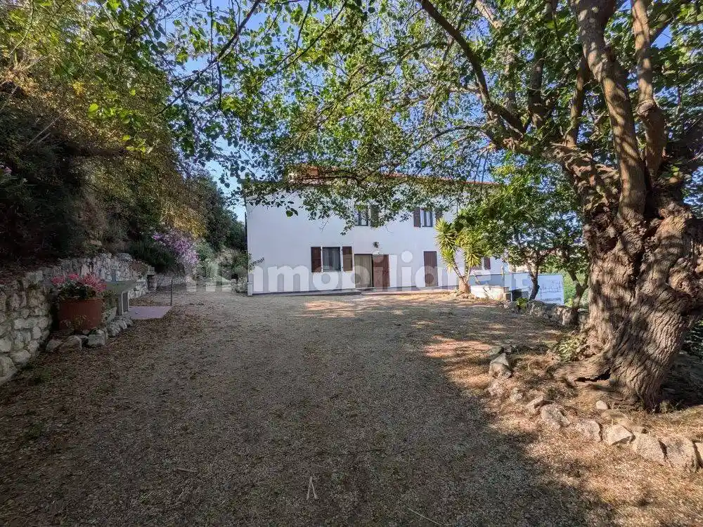 Villa in vendita a Arielli