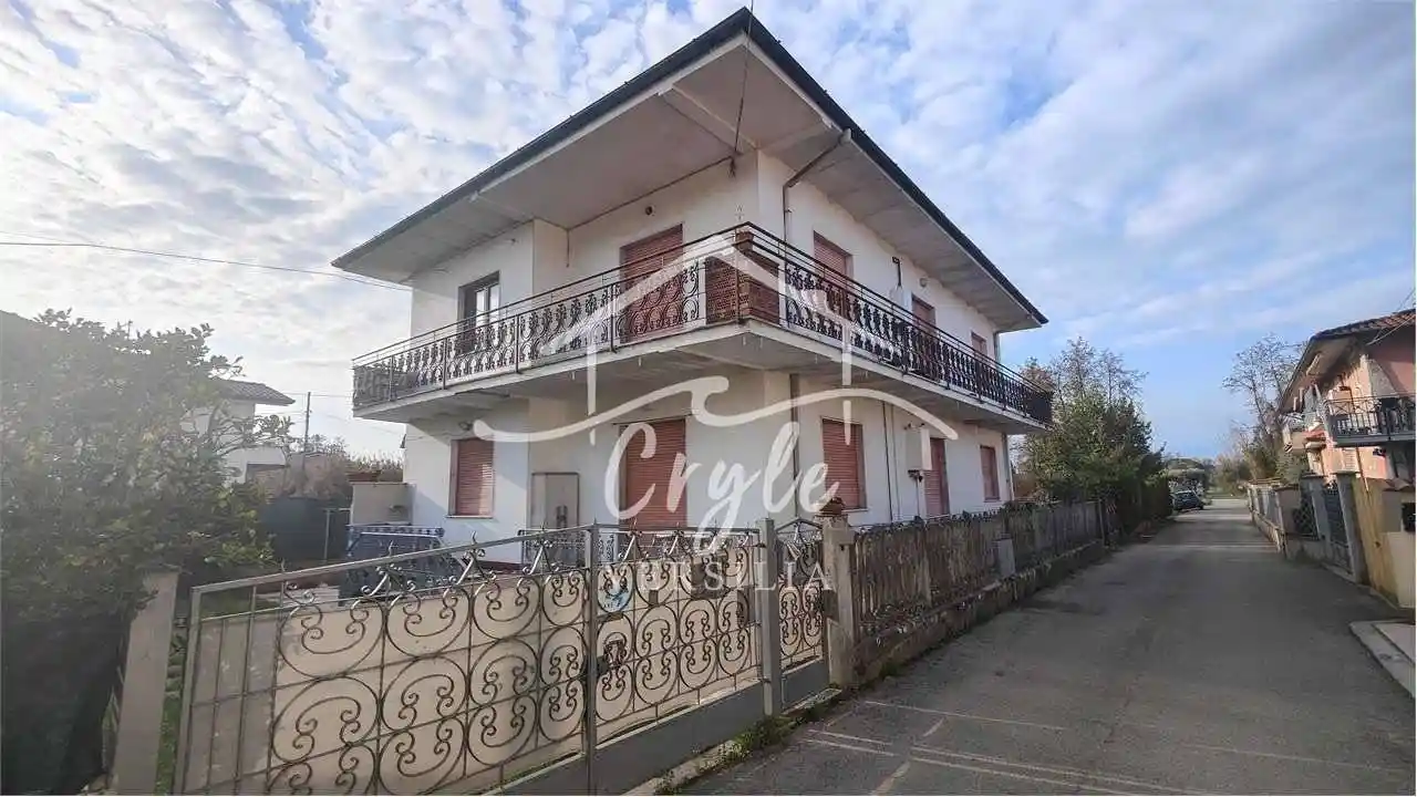 Villa in vendita a Massa