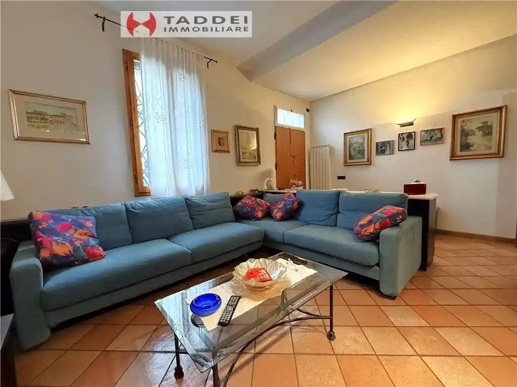 Casa indipendente in vendita a Scandicci