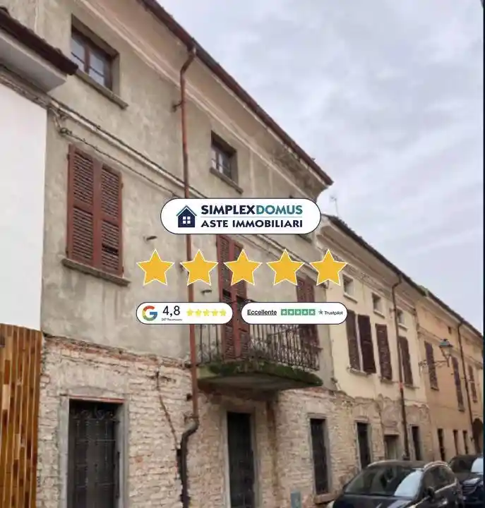 Villa in vendita a Sale