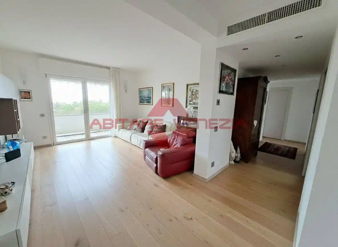 Appartamento in vendita a Venezia