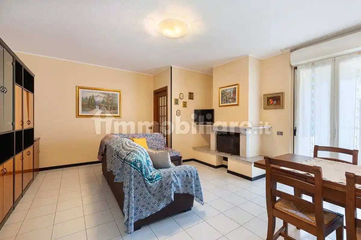 Appartamento in vendita a Arona