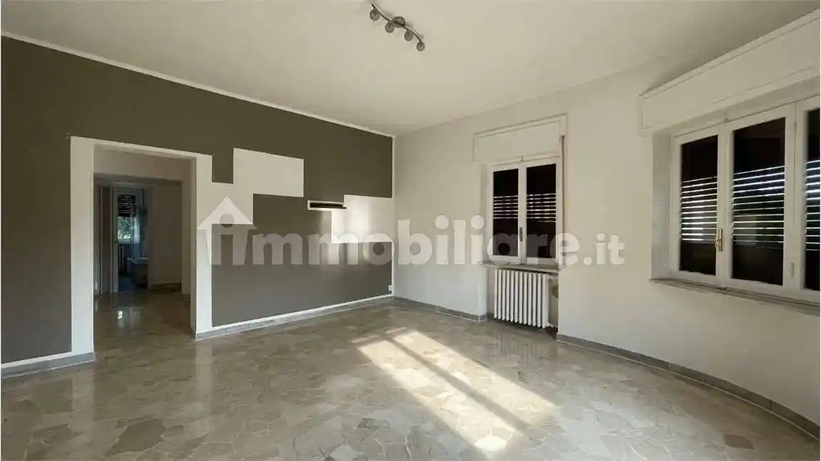 Appartamento in vendita a Oleggio