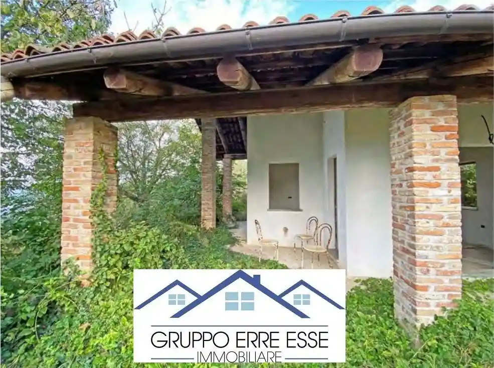 Rustico - Casale in vendita a Pocapaglia